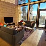 Levi Frame Valkiava Villa *